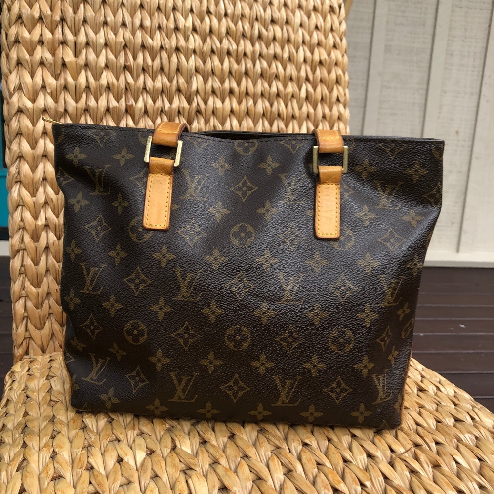 LOUIS Vuitton Cabas Mezzo
